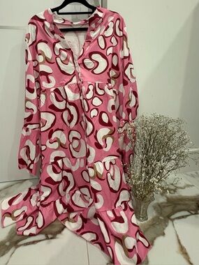 Pink Abstract Pattern Tiered Maxi Dress